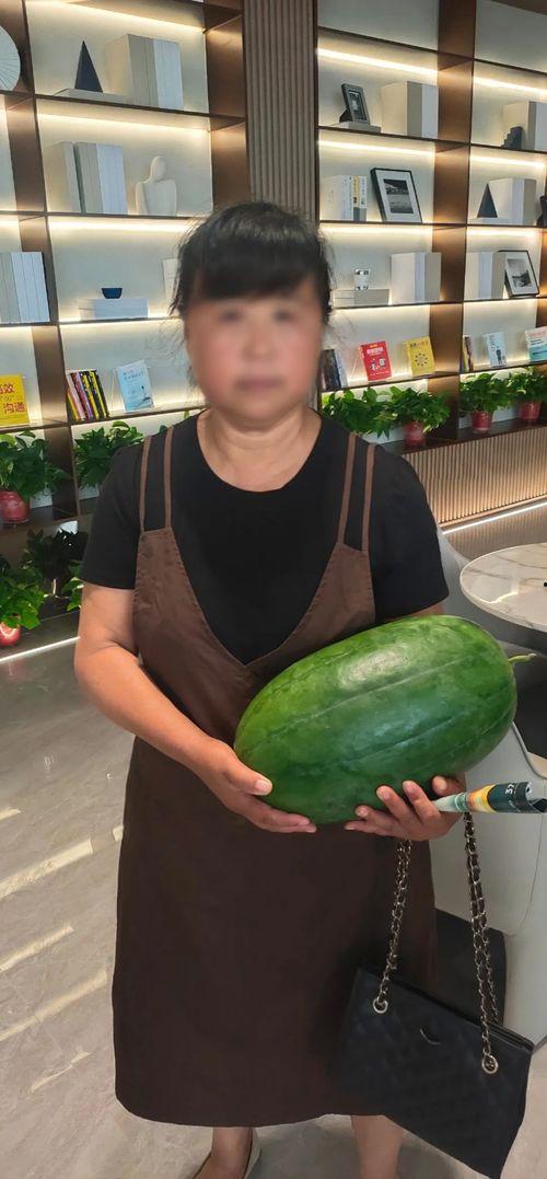 推特今日大瓜,揭秘娱乐圈惊人内幕！”