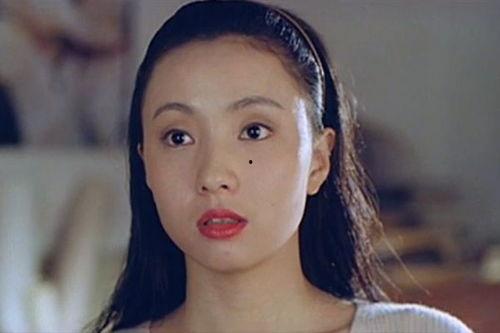 眼睛外凸女明星网红图片,揭秘外凸眼型女明星网红的独特魅力