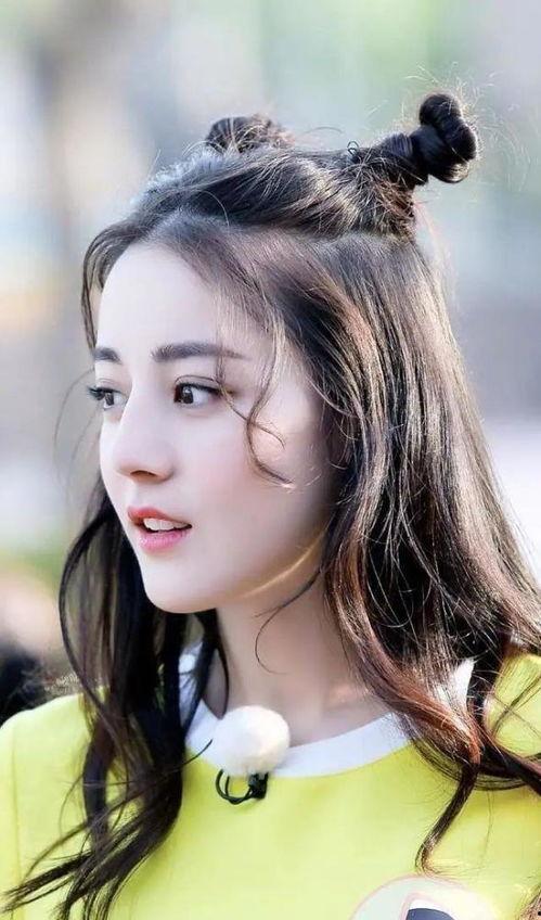 新疆美女明星网红排名,美丽绽放，魅力无限