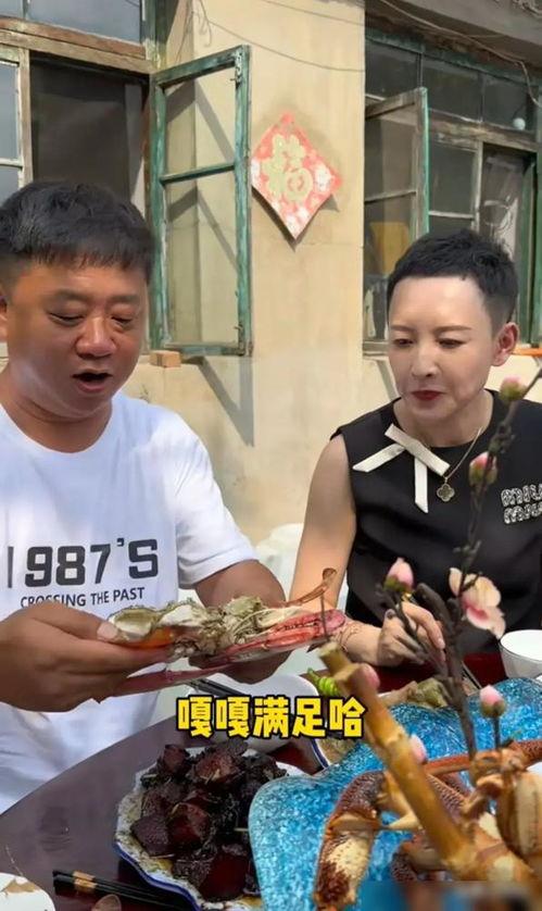 明星网红吃衢州鸭头视频,味蕾盛宴引发全网热议