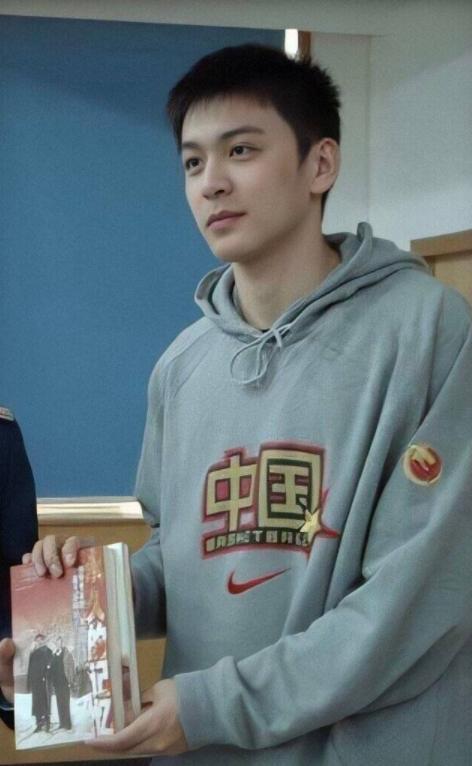 邵东明星网红是谁,揭秘网络红人的崛起之路