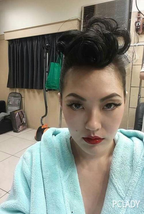 化妆成明星网红叫什么,揭秘化妆术下的网红传奇