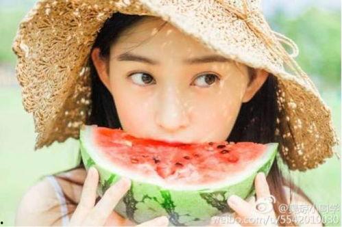 瓜姐今日吃瓜,揭秘娱乐圈最新热点事件