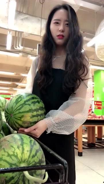 瓜姐今日吃瓜,揭秘娱乐圈最新热点事件