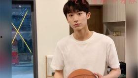 明星网红说说句子搞笑,明星网红的幽默金句大盘点