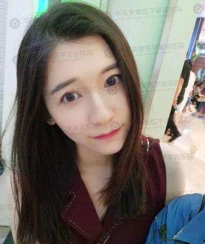 明星网红伪素颜图片,美颜滤镜下的真实面目