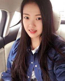 老纪明星网红叫什么,揭秘网络红人的崛起之路