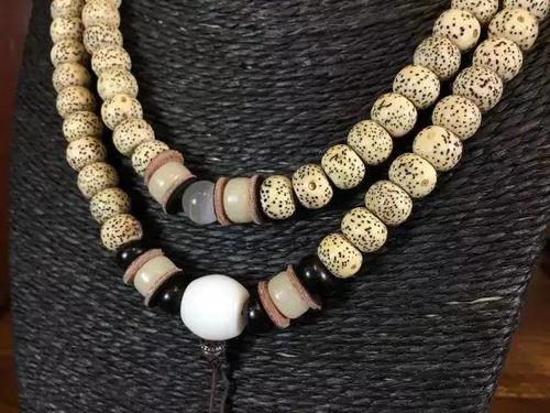 佩戴星月菩提的明星网红,明星网红引领潮流，菩提饰品成为时尚新宠