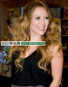 明星网红做头发图片,跟随潮流发型解锁时尚密码